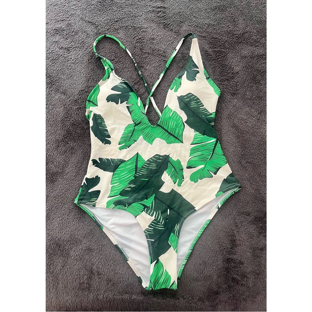 Cupshe Tropical Low Cut One Piece Swimsuit Medium